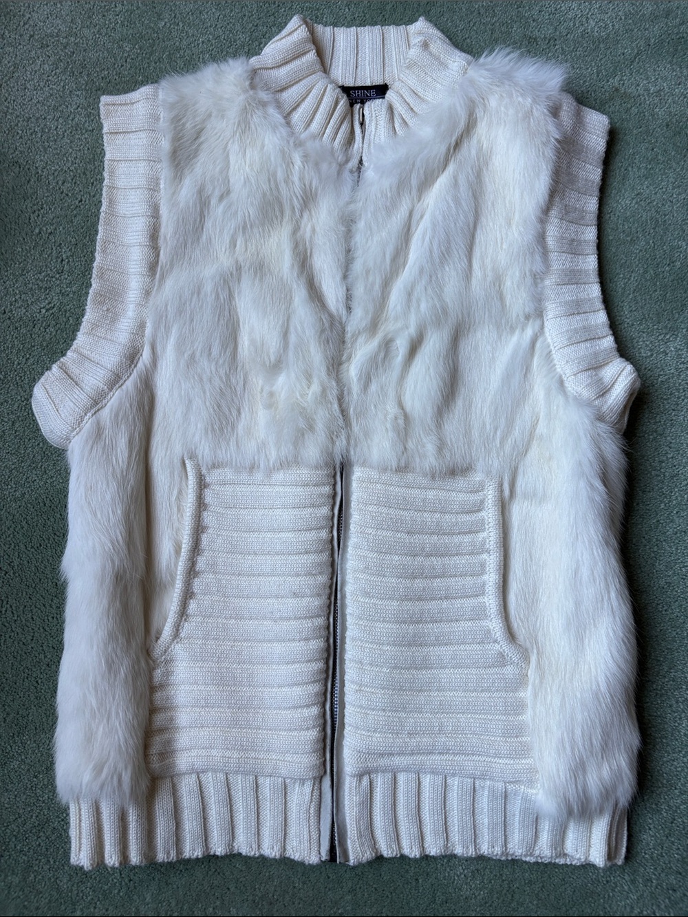 SHINE NEW YORK Faux Fur Knit Vest in White Size Large
